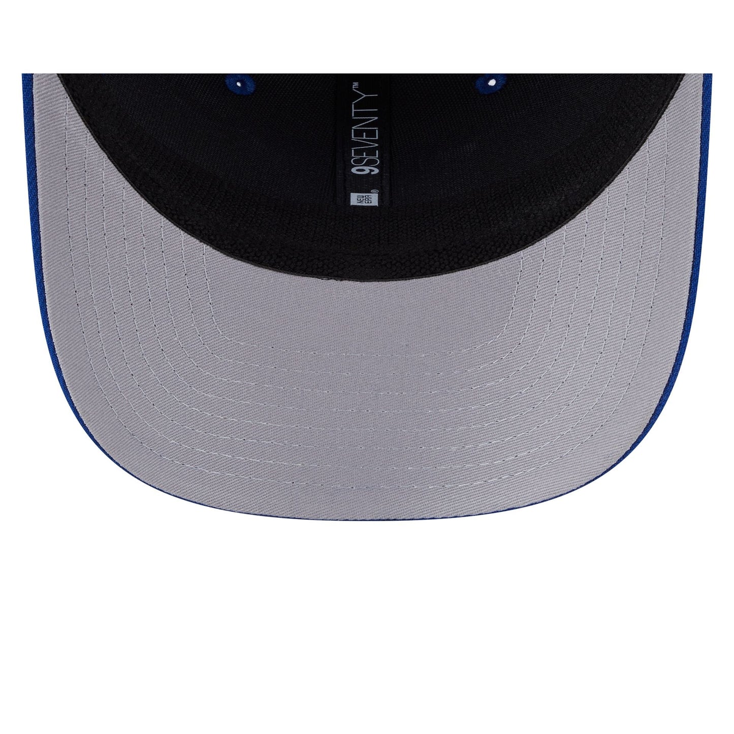New Era Winnipeg Blue Bombers Simple 9SEVENTY Trucker Hat - AVBL MRKT (7)