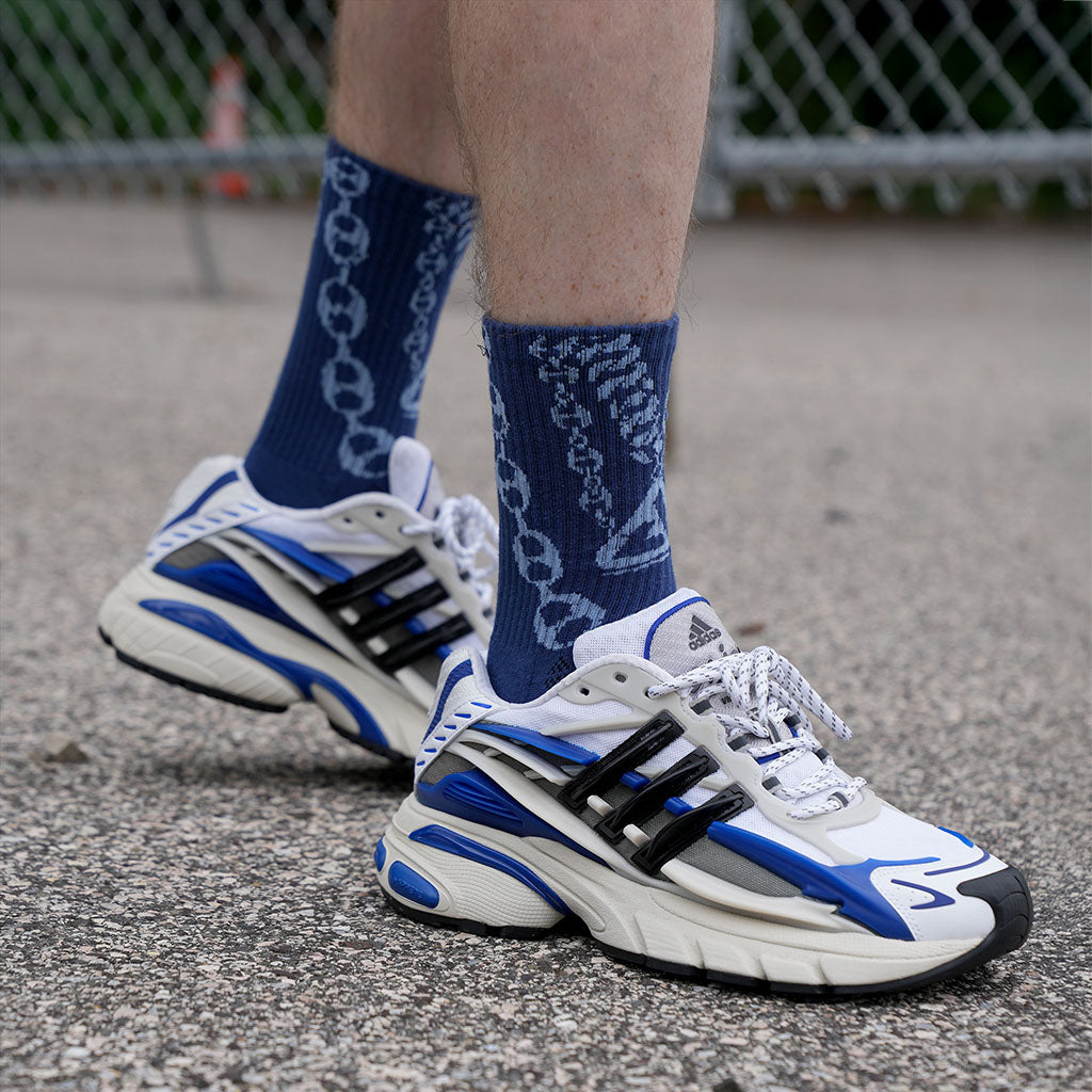 APTHCRY BLING - Iced Blue - AVBL MRKT (3)