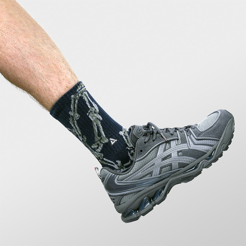 APTHCRY BLING - Steel Gray - AVBL MRKT (2)