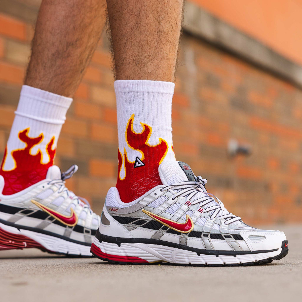 APTHCRY Flames - Fire Red - AVBL MRKT (2)