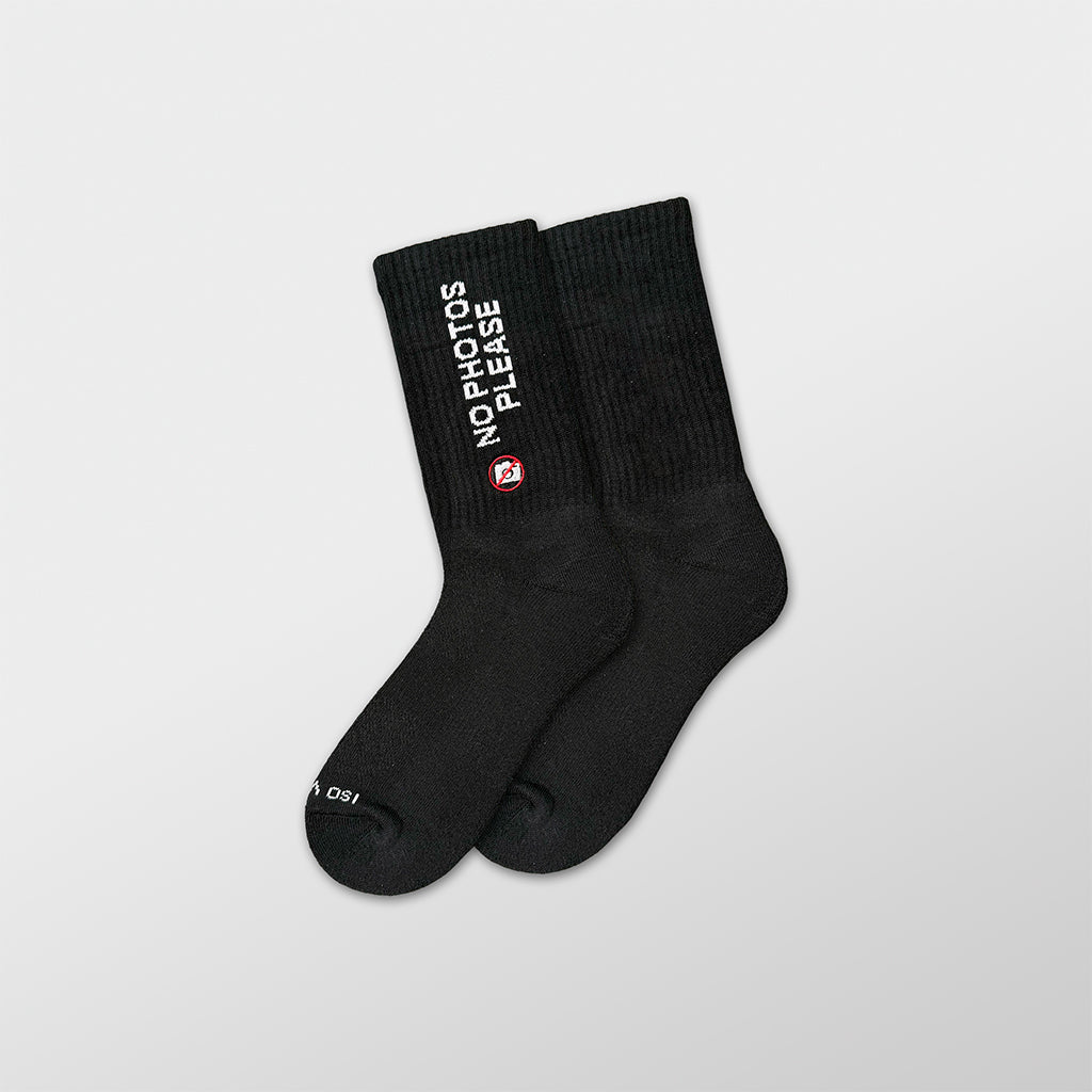 APTHCRY No Photos - Black - AVBL MRKT (1)