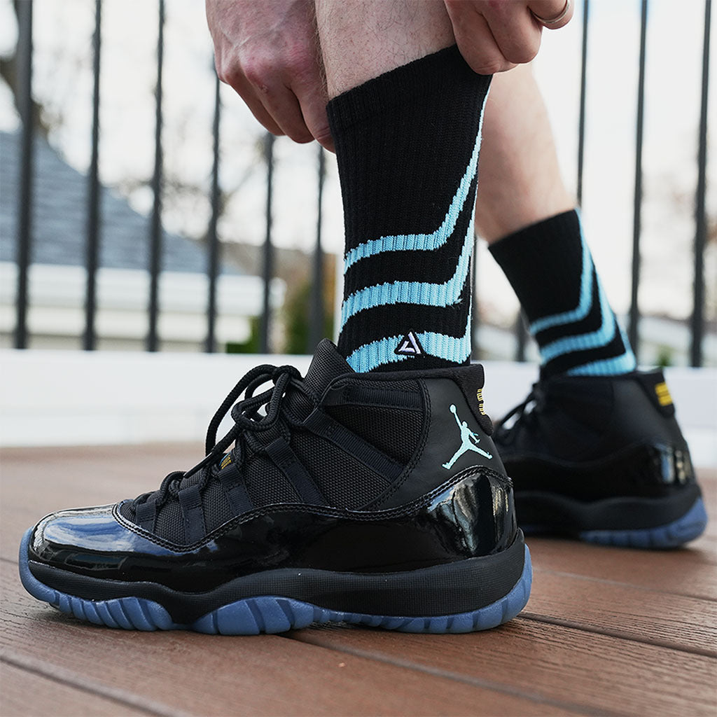 APTHCRY SNKR Socks - Space Jam XI - AVBL MRKT (3)