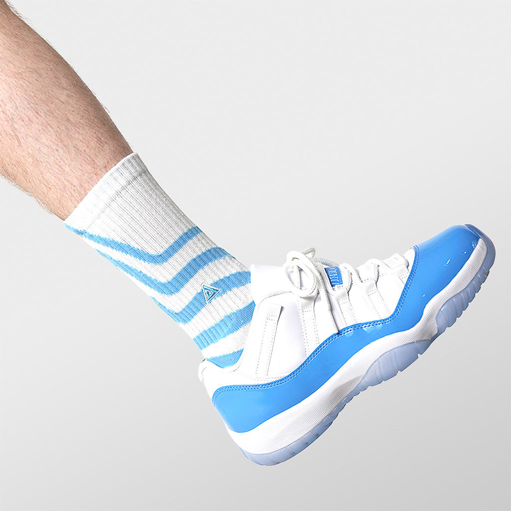 APTHCRY SNKR Socks - UNC XI - AVBL MRKT (1)
