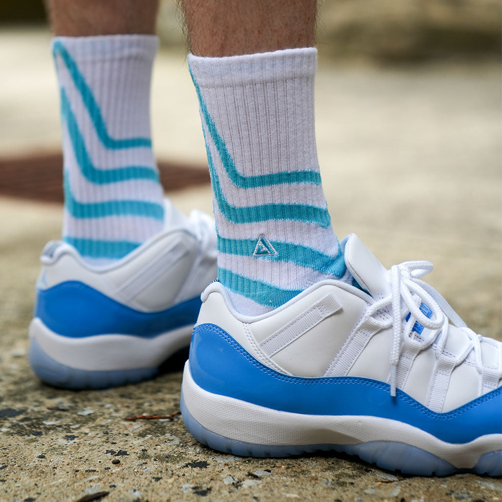 APTHCRY SNKR Socks - UNC XI - AVBL MRKT (3)
