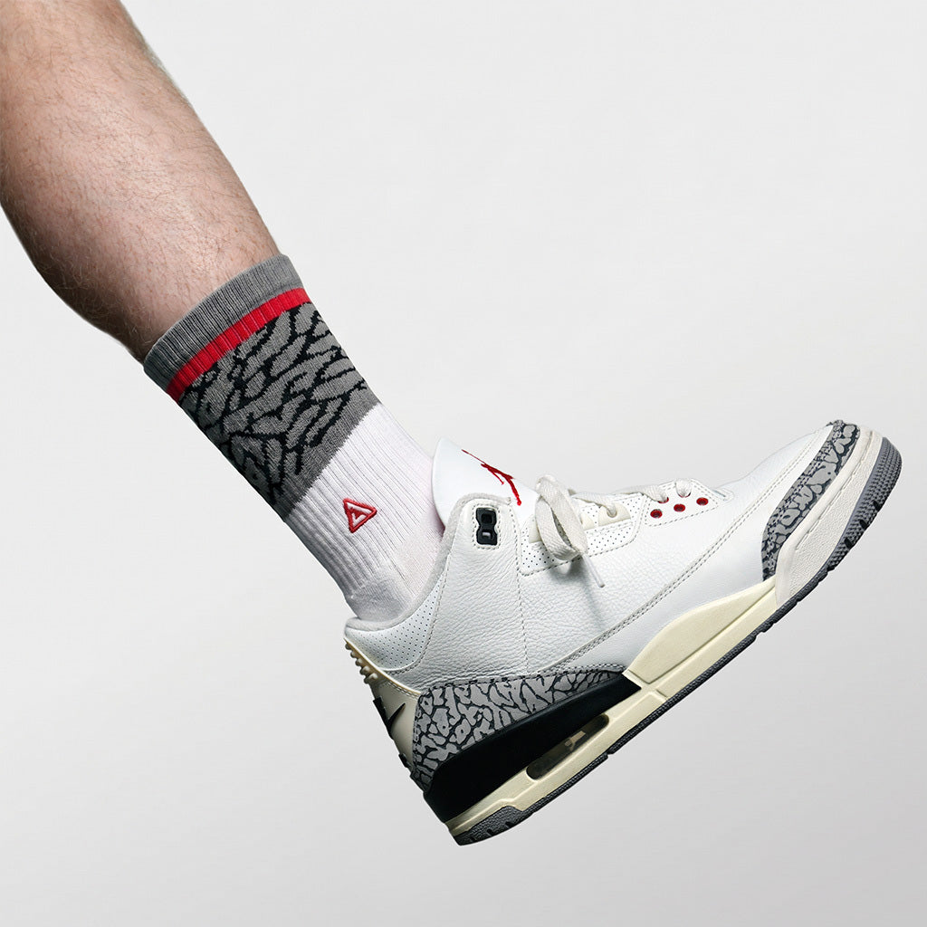 APTHCRY SNKR Socks - White Cement 3 - AVBL MRKT (1)