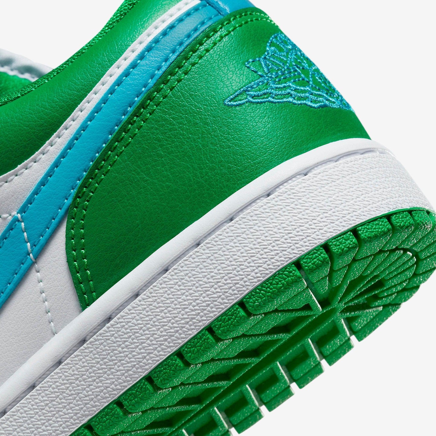 Air Jordan 1 Low 'Lucky Green' (2023) (Womens) [DC0774-304] Athletic Basketball Sports Sneakers in Lucky Green / Aquatone - White for Unisex Adult Female Ladies Girls WMNS - AVBL MRKT (8)