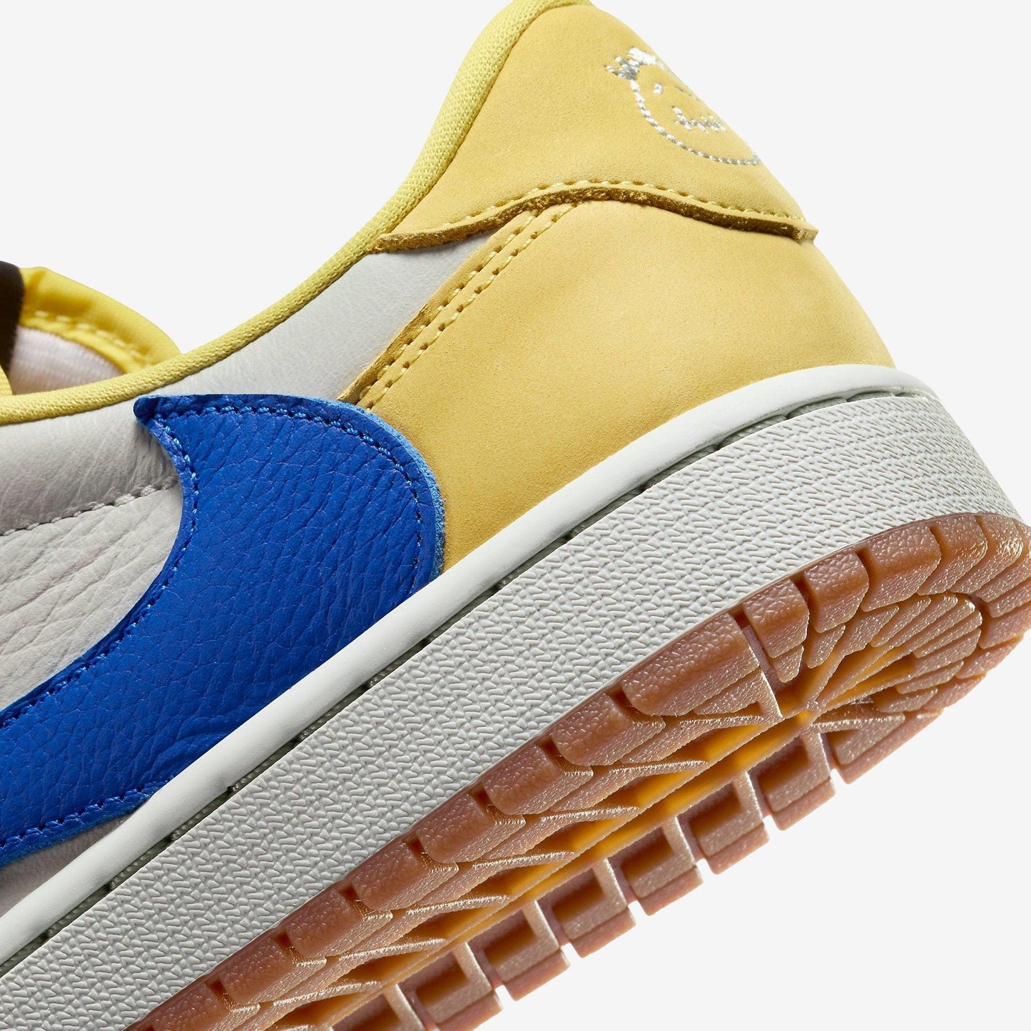 Air Jordan 1 Low OG SP x Travis Scott 'Canary / Elkins High School' (2024) (Womens) - AVBL MRKT (7)