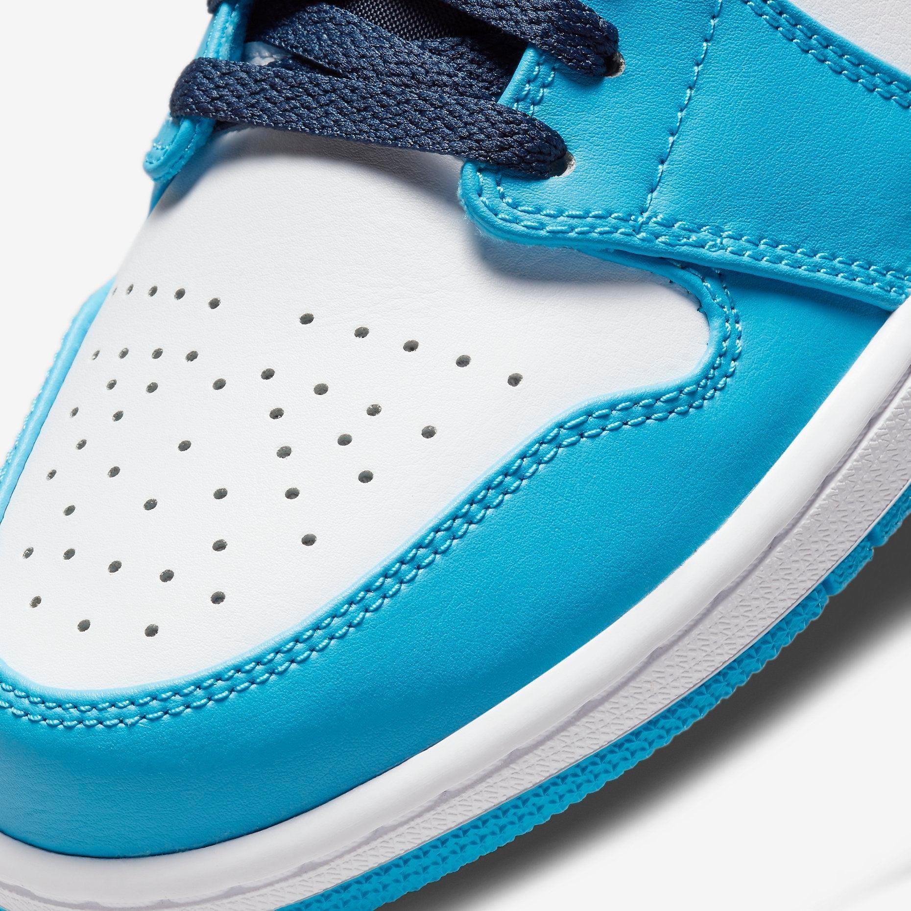 Air Jordan 1 Low 'UNC' (2021) [553558-144] Athletic Basketball Sports Sneakers in White / Dark Powder Blue - Obsidian for Unisex Adult Mens - AVBL MRKT (7)