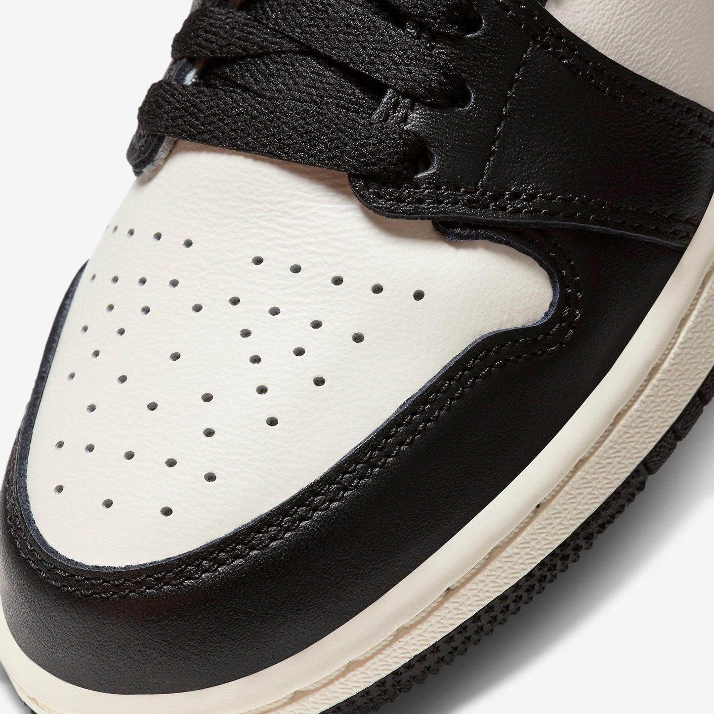Air Jordan 1 Retro High OG 'Dark Mocha' (2020) (GS) [575441-105] Athletic Basketball Sports Sneakers in Sail / Black - Dark Mocha for Unisex Youth Kids Junior Boys Girls - AVBL MRKT (7)