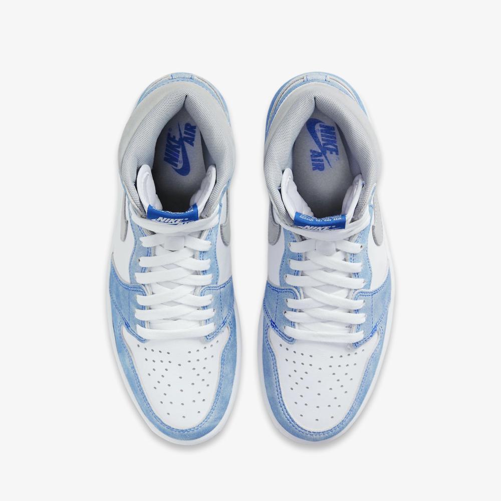 Air Jordan 1 Retro High OG 'Hyper Royal' (2021) [555088-402] Athletic Basketball Sports Sneakers in Hyper Royal / White for Unisex Adult Mens - AVBL MRKT (5)