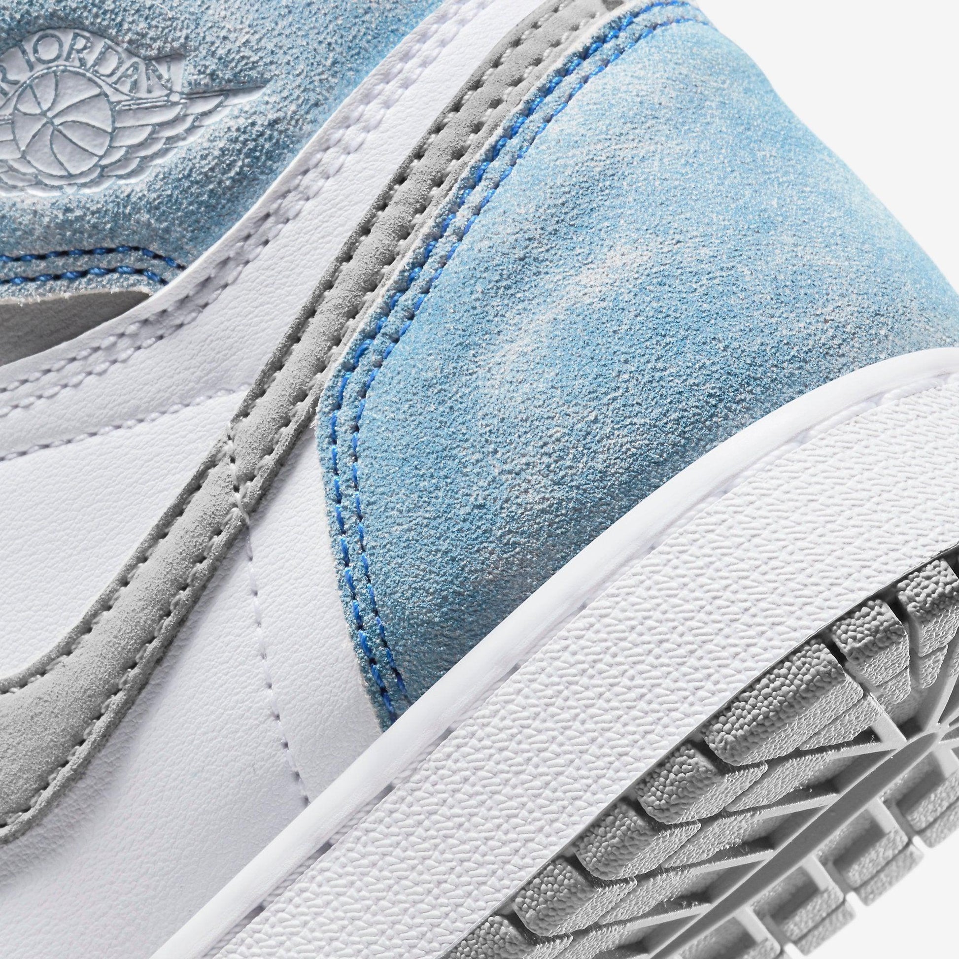 Air Jordan 1 Retro High OG 'Hyper Royal' (2021) (GS) [575441-402] Athletic Basketball Sports Sneakers in Hyper Royal / White for Unisex Youth Kids Junior Boys Girls - AVBL MRKT (8)