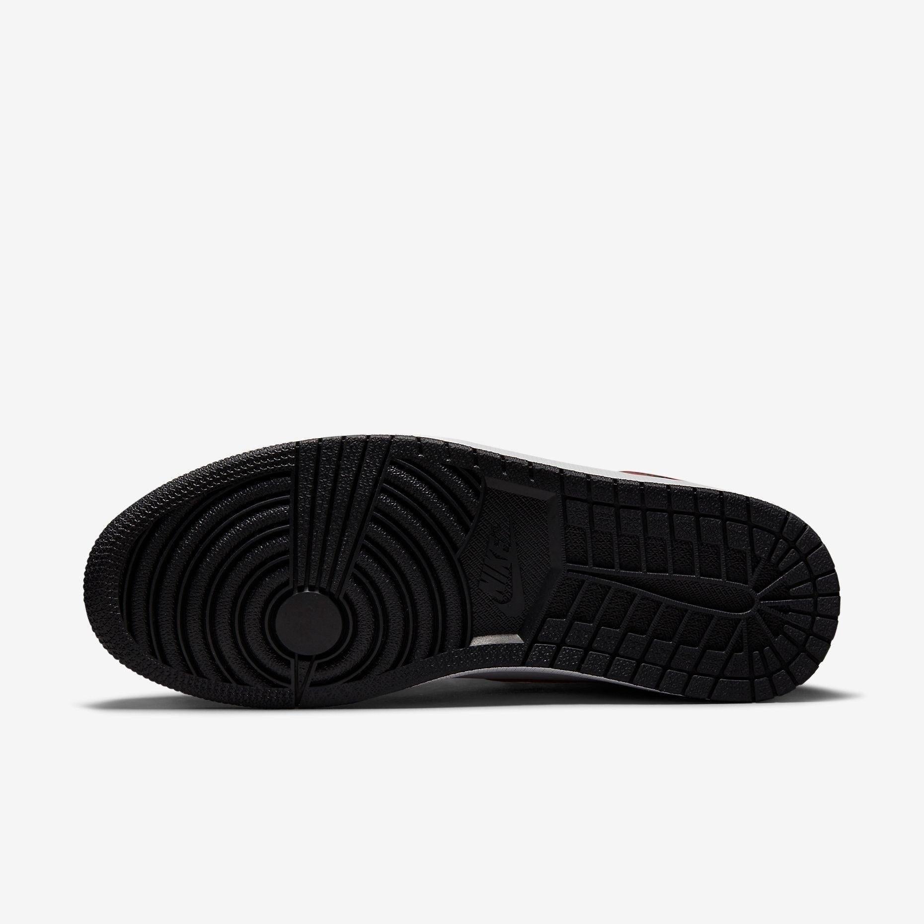 Air Jordan 1 Retro High OG 'Light Fusion Red' (2021) [555088-603] Athletic Basketball Sports Sneakers in Light Fusion Red / Black - White for Unisex Adult Mens - AVBL MRKT (9)