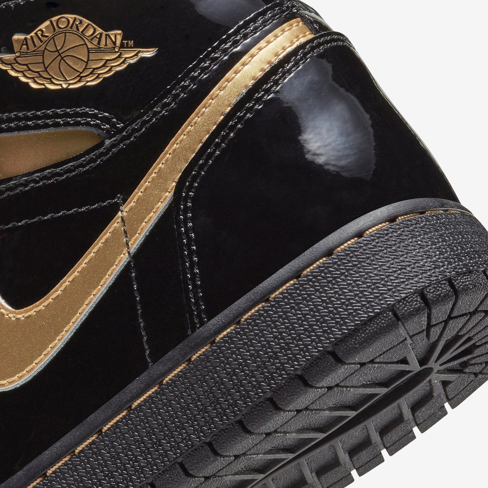 Air Jordan 1 Retro High OG 'Metallic Gold' (2020) (GS) [575441-032] Athletic Basketball Sports Sneakers in Black / Metallic Gold for Unisex Youth Kids Junior Boys Girls - AVBL MRKT (8)