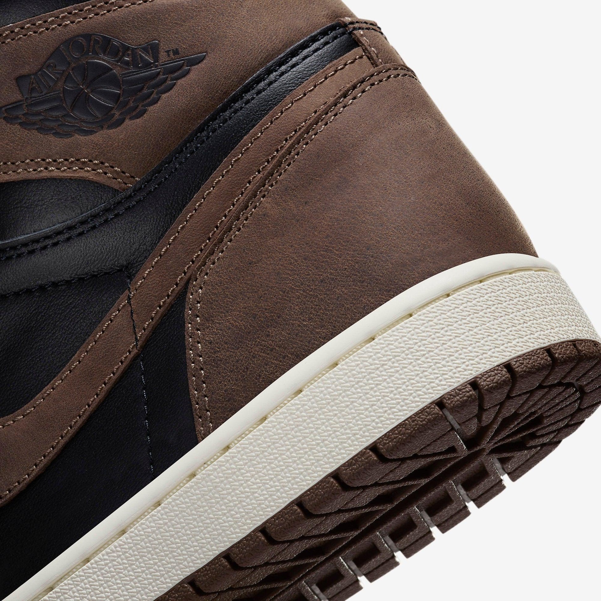 Air Jordan 1 Retro High OG 'Palomino' (2023) [DZ5485-020] Athletic Basketball Sports Sneakers in Black / Metallic Gold - Palomino - Sail for Unisex Adult Mens - AVBL MRKT (8)