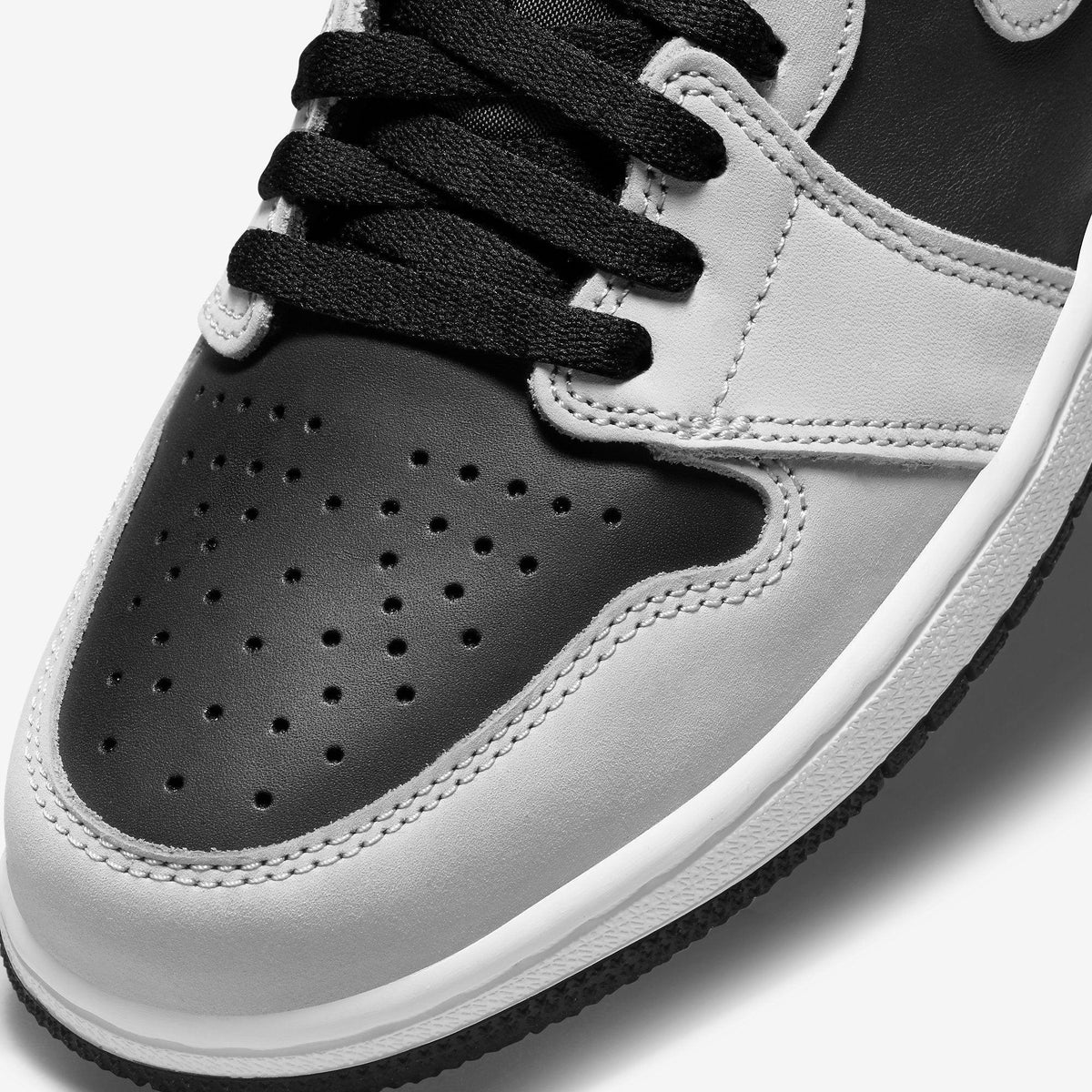 Air Jordan 1 Retro High OG 'Shadow 2.0' (2021) - AVBL MRKT (6)