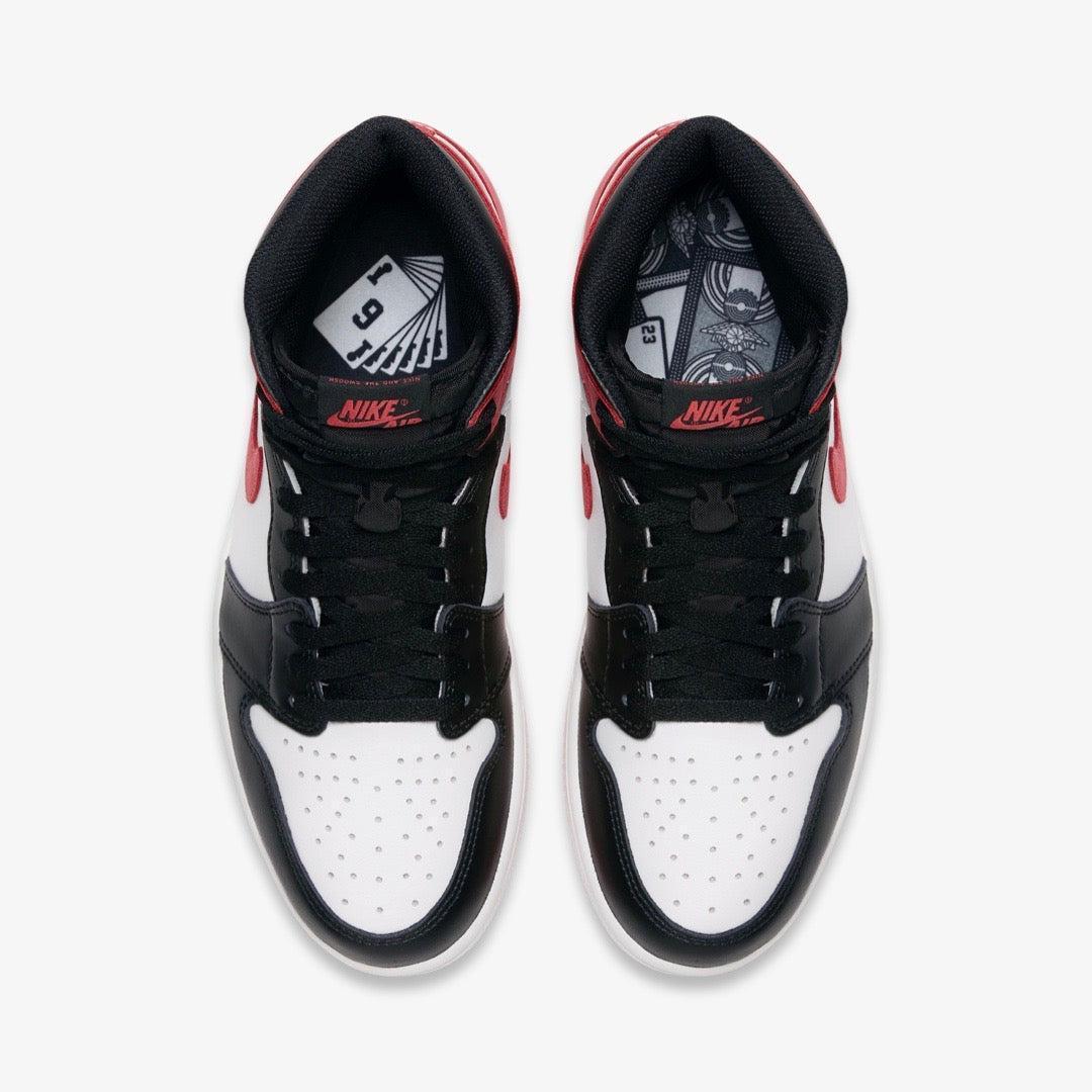 Air Jordan 1 Retro High OG 'Track Red' (2018) [555088-112] Athletic Basketball Sports Sneakers in Summit White / Track Red - Black for Unisex Adult Mens - AVBL MRKT (5)