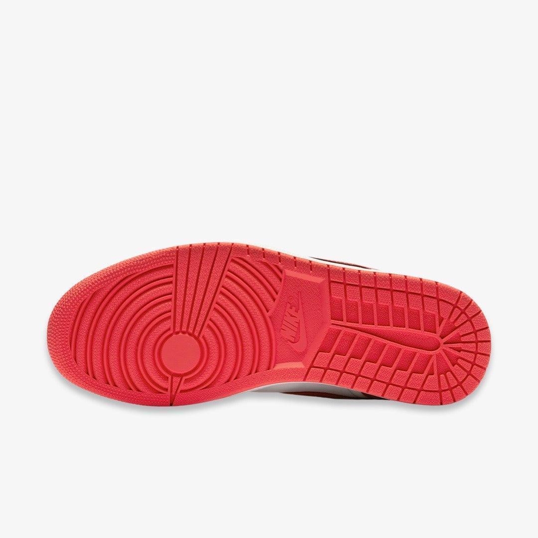 Air Jordan 1 Retro High OG 'Track Red' (2018) [555088-112] Athletic Basketball Sports Sneakers in Summit White / Track Red - Black for Unisex Adult Mens - AVBL MRKT (7)