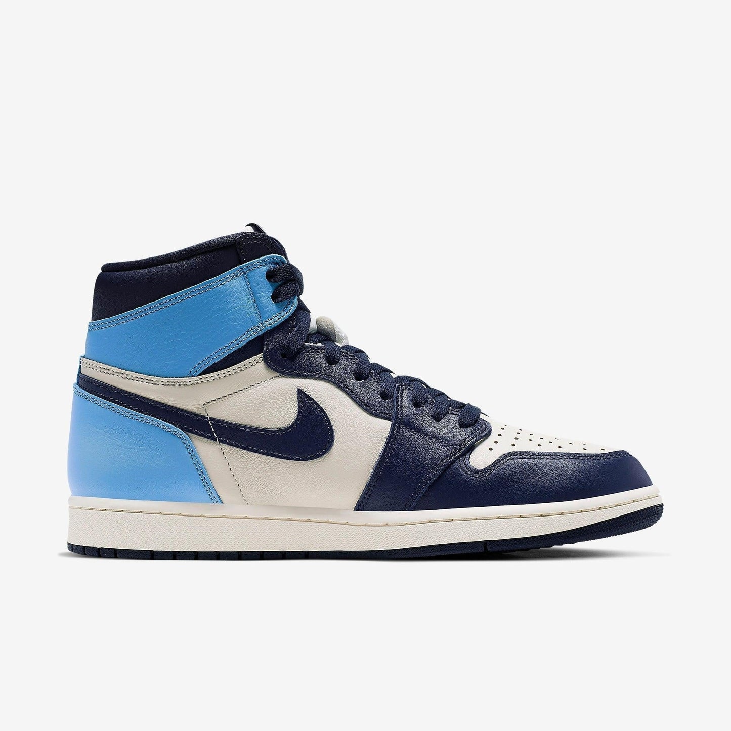 Air Jordan 1 Retro High OG 'UNC Obsidian' (2019) [555088-140] Athletic Basketball Sports Sneakers in Sail / Obsidian - University Blue for Unisex Adult Mens - AVBL MRKT (4)