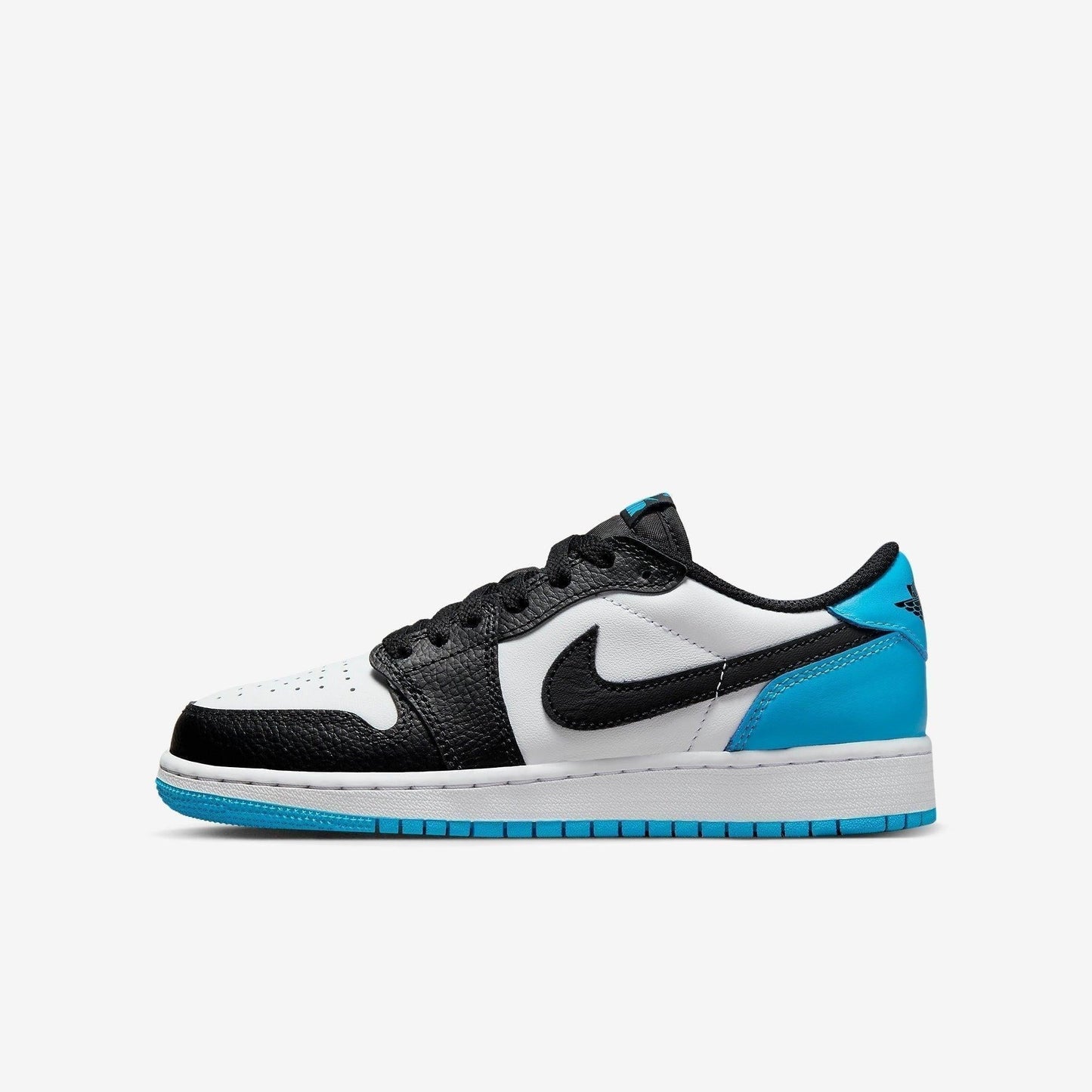 Air Jordan 1 Retro Low OG 'UNC / Dark Powder Blue' (2022) (GS) [CZ0858-104] Athletic Basketball Sports Sneakers in White / Dark Powder Blue - Black for Unisex Youth Kids Junior Boys Girls - AVBL MRKT (2)