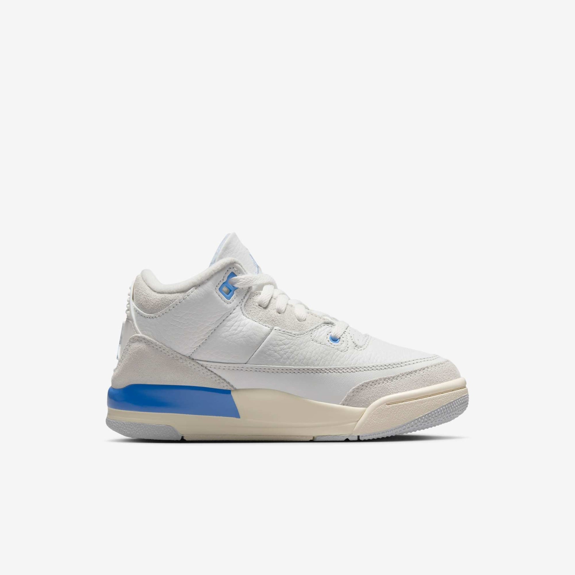 Air Jordan 3 Retro 'Lucky Shorts / Hydrogen Blue' (2025) (PS) [DM0966-101] Athletic Basketball Sports Sneakers in Summit White/ Hydrogen Blue for Unisex Little Kids Pre-School Boys Girls - AVBL MRKT (4)