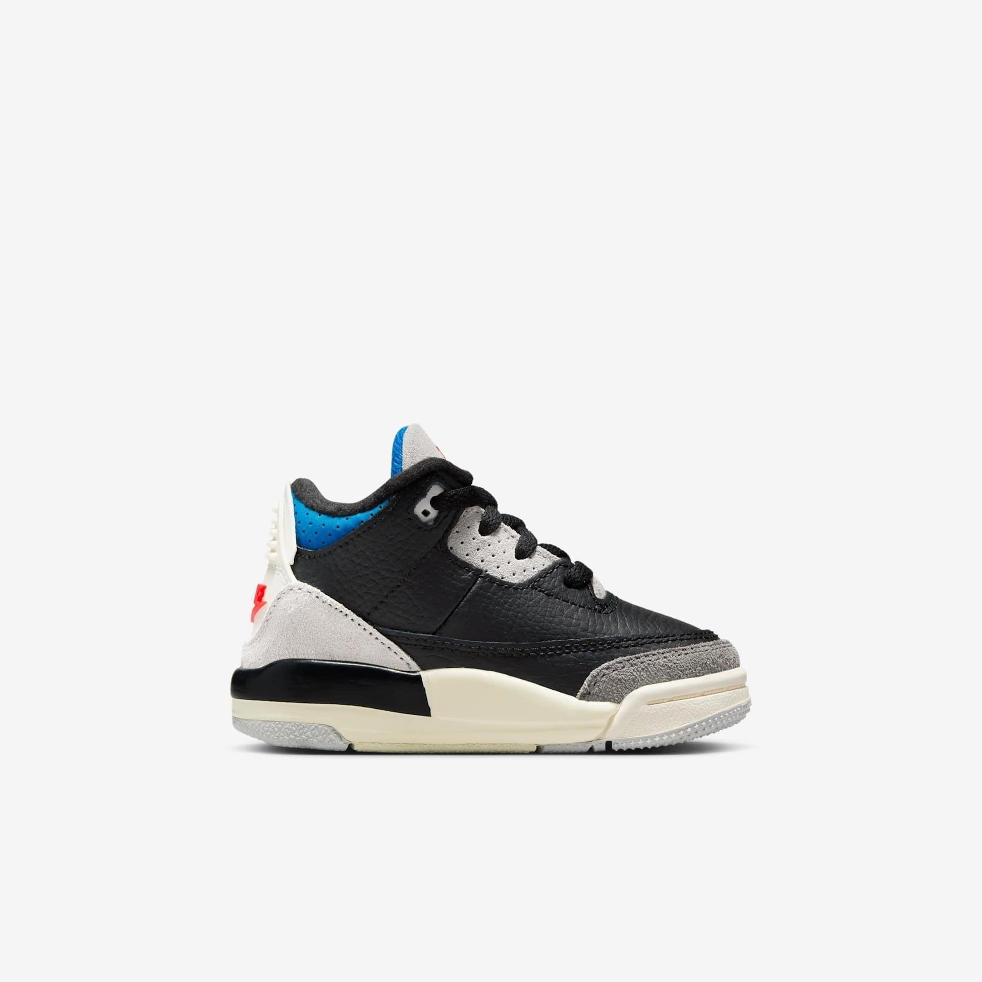 Air Jordan 3 Retro OG 'Rare Air' (2025) (TD) [IB8966-004] Athletic Basketball Sports Sneakers in Black / Chile Red - Neutral Grey - Military Blue for Unisex Baby Infant Toddler - AVBL MRKT (4)