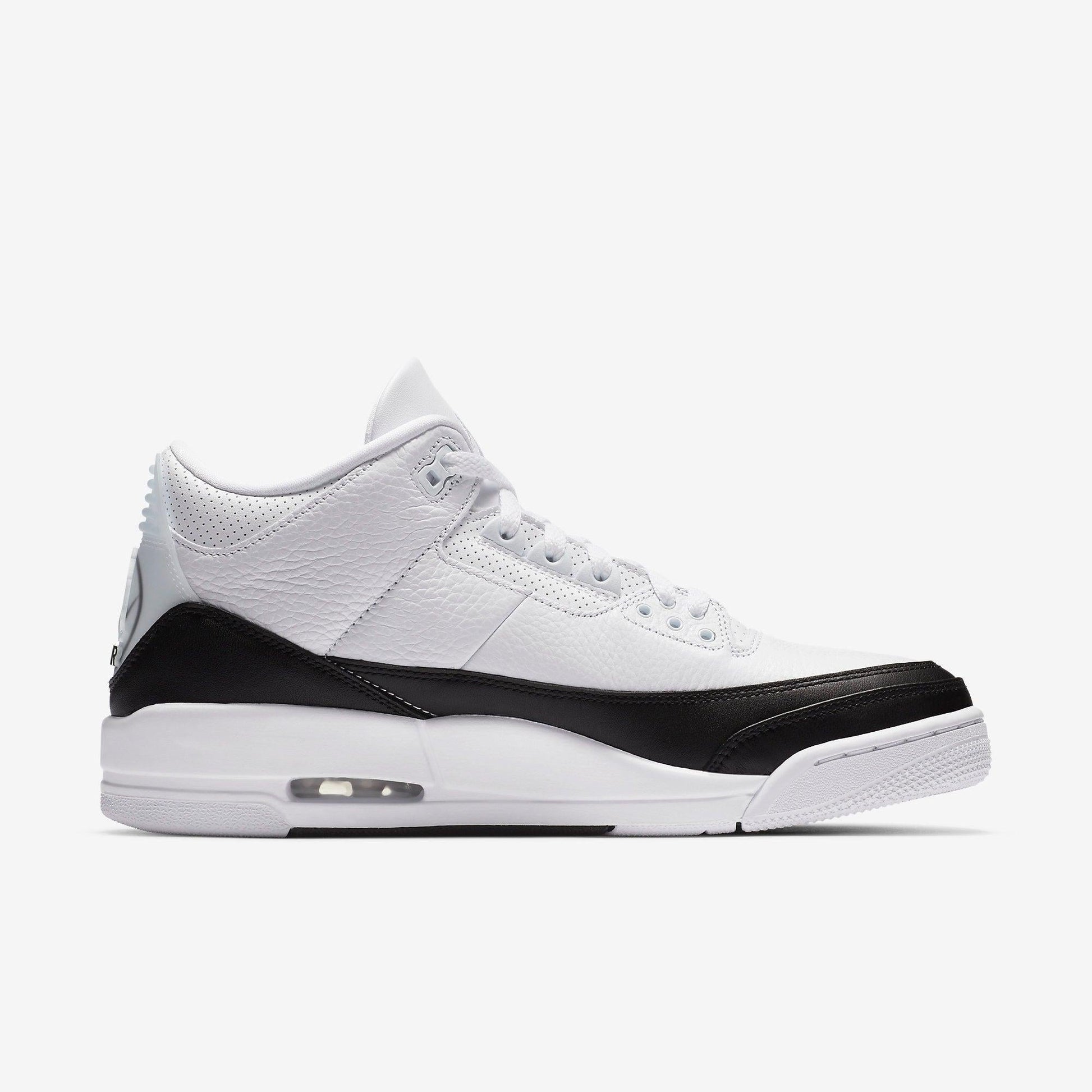 Air Jordan 3 Retro SP x Fragment Design 'Hiroshi Fujiwara' (2020) [DA3595-100] Athletic Basketball Sports Sneakers in White / White - Black for Unisex Adult Mens - AVBL MRKT (4)