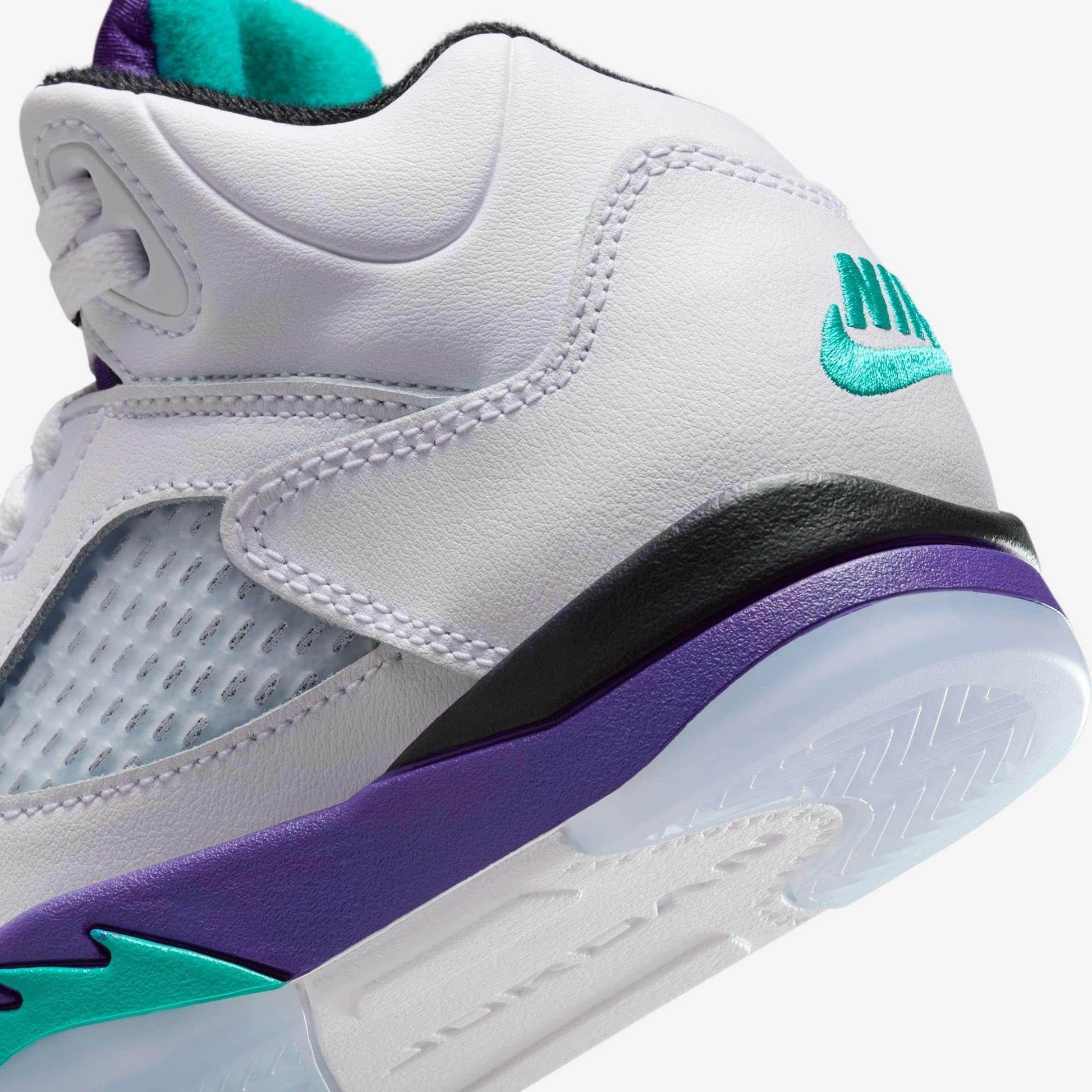 Air Jordan 5 Retro 'Grape' (2025) (PS) [HQ7979-100] Athletic Basketball Sports Sneakers in White / New Emerald - Grape Ice for Unisex Little Kids Pre-School Boys Girls - AVBL MRKT (8)