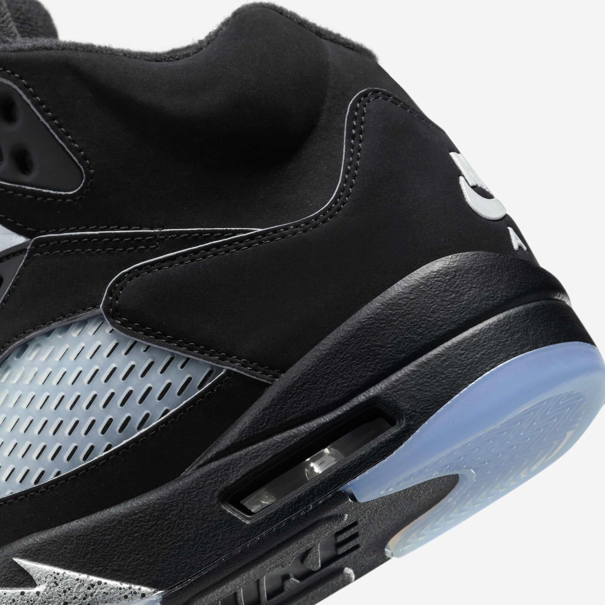 Air Jordan 5 Retro 'Reimagined Black / Metallic Silver' (2025) (GS) [HF3976-001] Athletic Basketball Sports Sneakers in Black / White - Metallic Silver - Fire Red for Unisex Youth Kids Junior Boys Girls - AVBL MRKT (9)