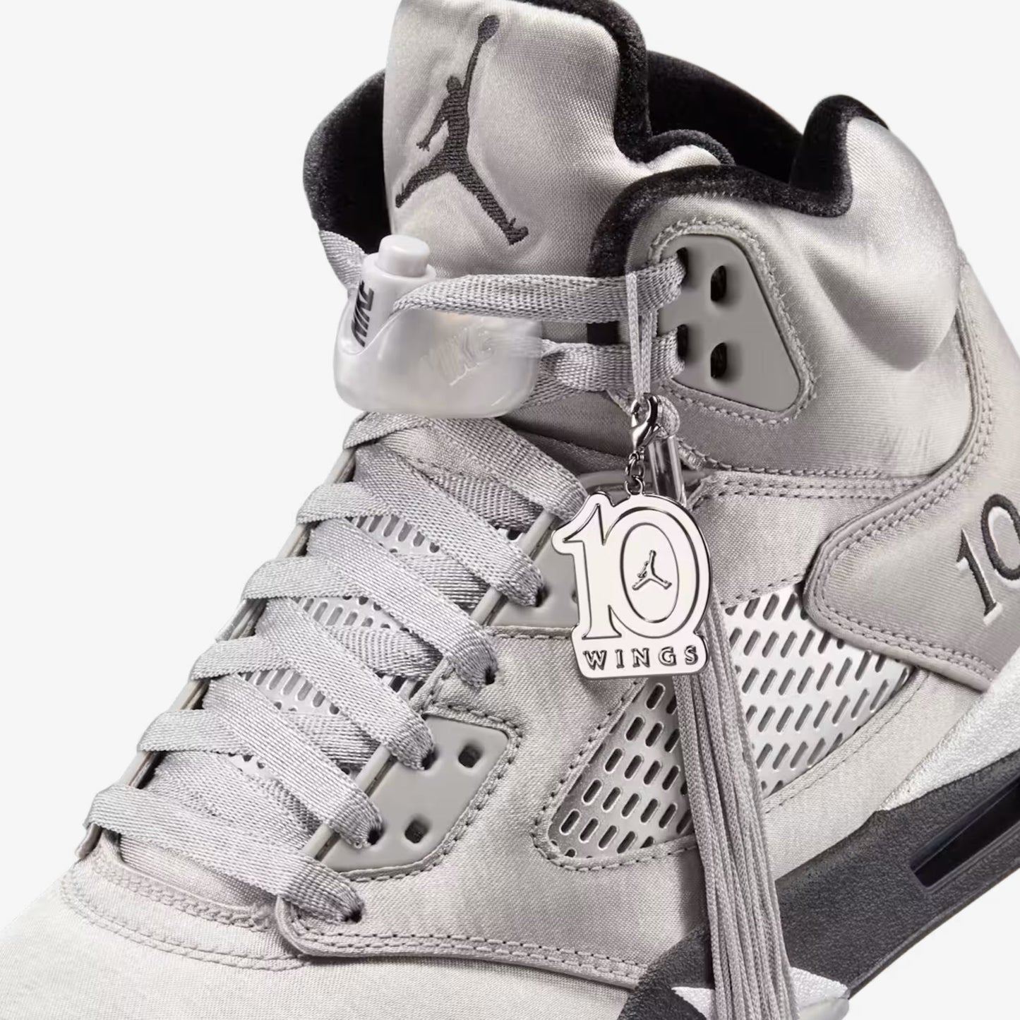 Air Jordan 5 Retro 'Wings / In This House, No One Flies Alone' (2025) (Womens) [IO2038-001] Athletic Basketball Sports Sneakers in Medium Grey / Black - Metallic Silver for Unisex Adult Female Ladies Girls WMNS - AVBL MRKT (8)
