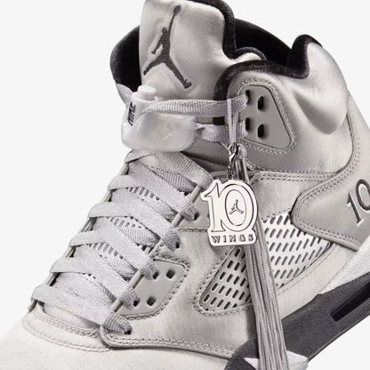 Air Jordan 5 Retro 'Wings / In This House, No One Flies Alone' (2025) (Womens) [IO2038-001] Athletic Basketball Sports Sneakers in Medium Grey / Black - Metallic Silver for Unisex Adult Female Ladies Girls WMNS - AVBL MRKT (8)