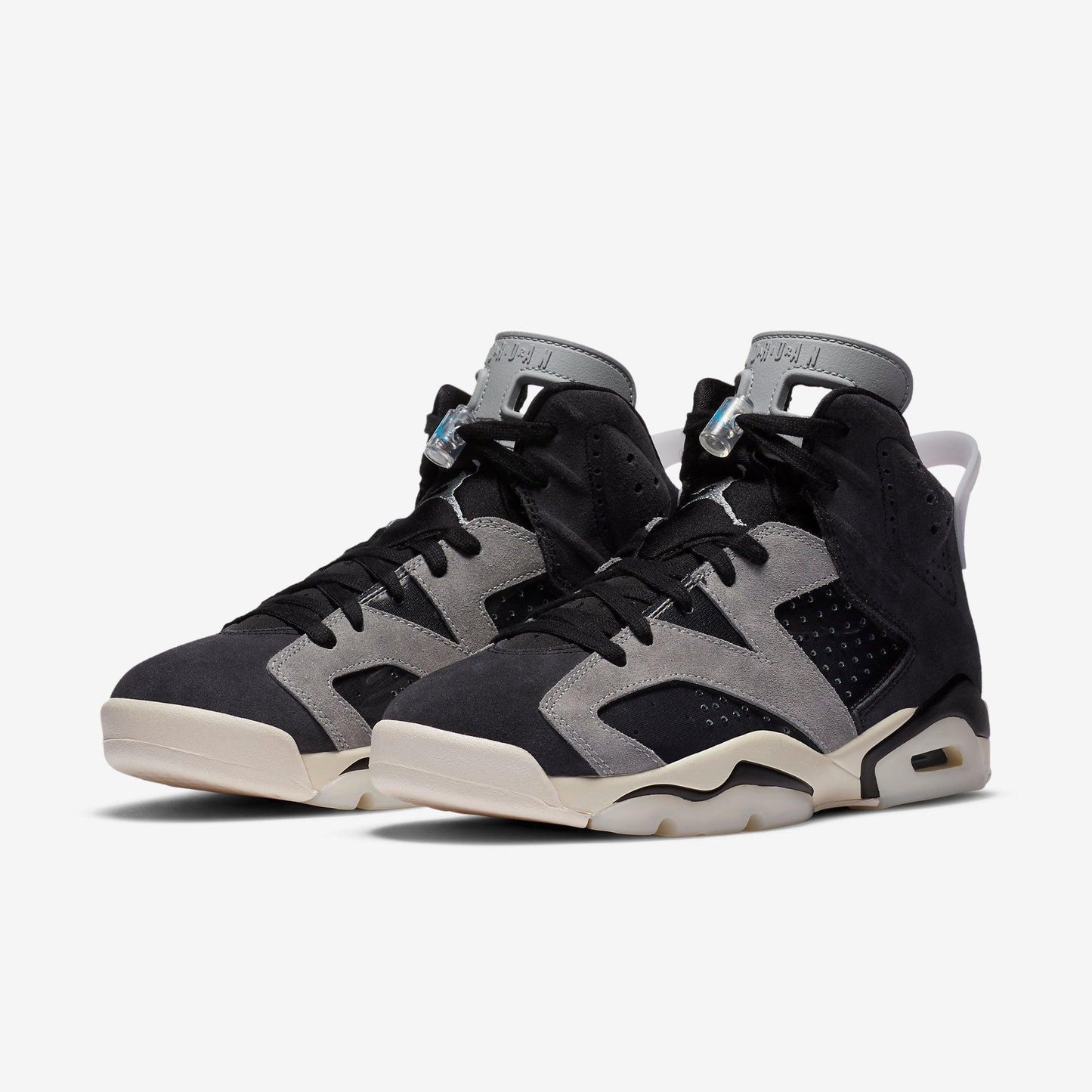 Air Jordan 6 Retro 'Light Smoke Grey' (2020) (Womens) [CK6635-001] Athletic Basketball Sports Sneakers in Black / Chrome - Light Smoke Grey for Unisex Adult Female Ladies Girls WMNS - AVBL MRKT (1)