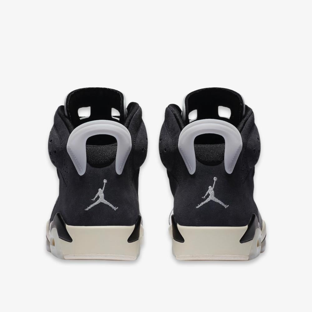Air Jordan 6 Retro 'Light Smoke Grey' (2020) (Womens) [CK6635-001] Athletic Basketball Sports Sneakers in Black / Chrome - Light Smoke Grey for Unisex Adult Female Ladies Girls WMNS - AVBL MRKT (6)