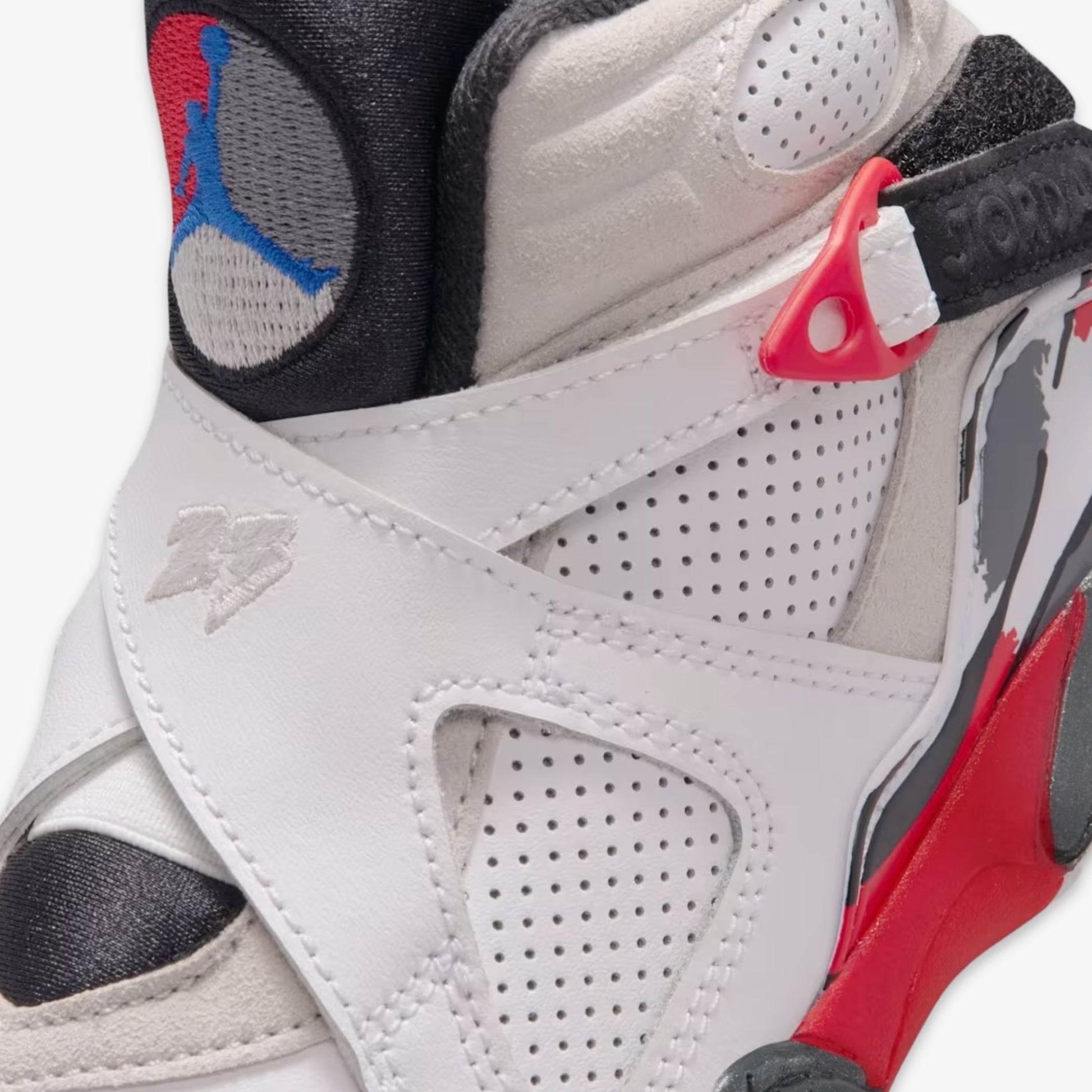 Air Jordan 8 Retro 'Bugs Bunny' (2025) (PS) [305369-100] Athletic Basketball Sports Sneakers in White / Black - True Red for Unisex Little Kids Pre-School Boys Girls - AVBL MRKT (7)