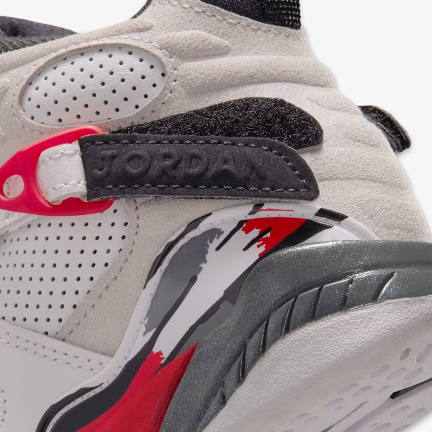 Air Jordan 8 Retro 'Bugs Bunny' (2025) (PS) [305369-100] Athletic Basketball Sports Sneakers in White / Black - True Red for Unisex Little Kids Pre-School Boys Girls - AVBL MRKT (8)