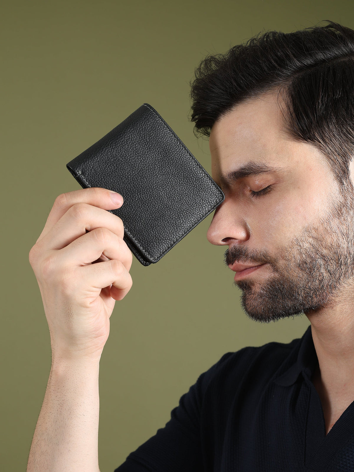 Classy Leather Bags Black Textured Leather Mens Wallet - AVBL MRKT (7)