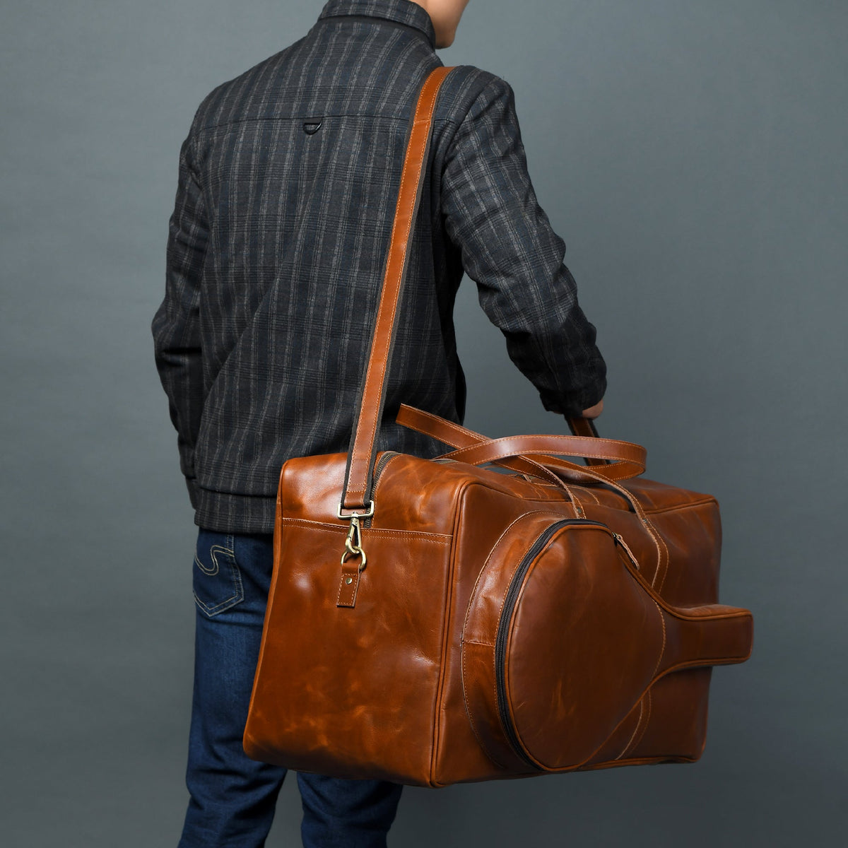 Classy Leather Bags Buffalo Leather Tennis Duffle Bag - AVBL MRKT (6)