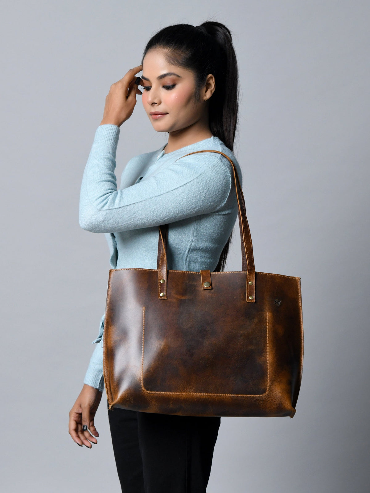 Classy Leather Bags Buffalo Terry Tote - AVBL MRKT (9)