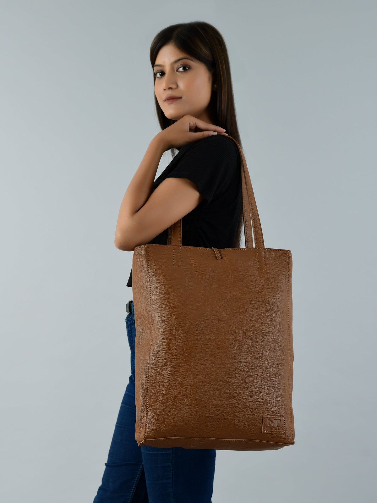 Classy Leather Bags Café Chic Women's Leather Tote Bag - AVBL MRKT (6)