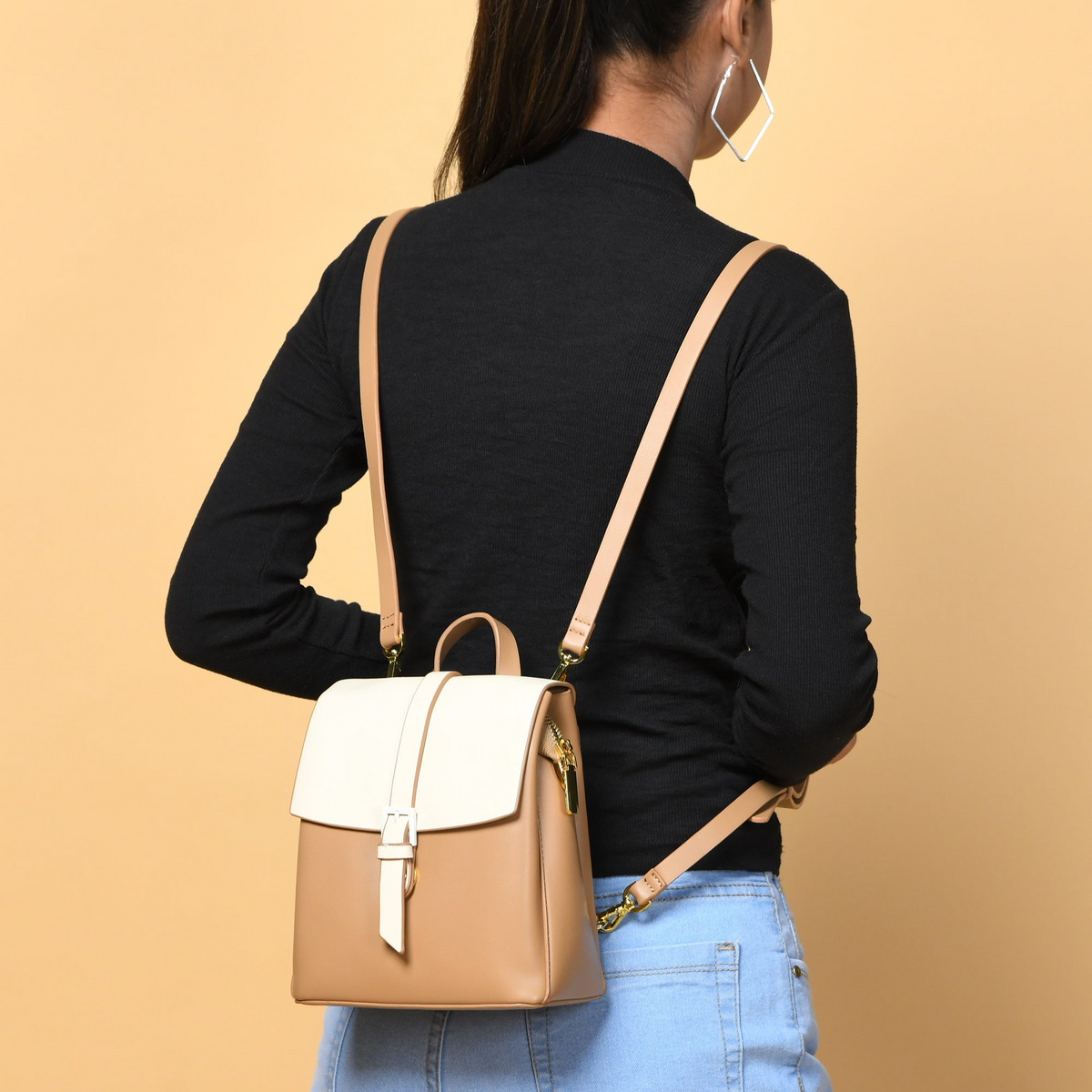 Classy Leather Bags Claire Women's Backpack - Beige - AVBL MRKT (2)