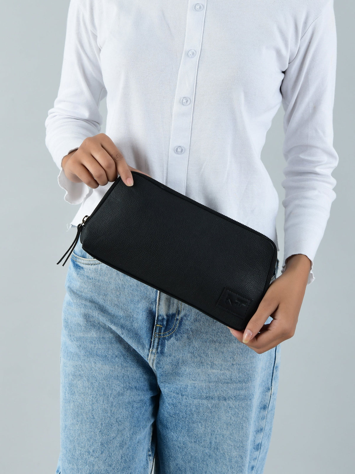 Classy Leather Bags Classic Black Leather Clutch - AVBL MRKT (9)
