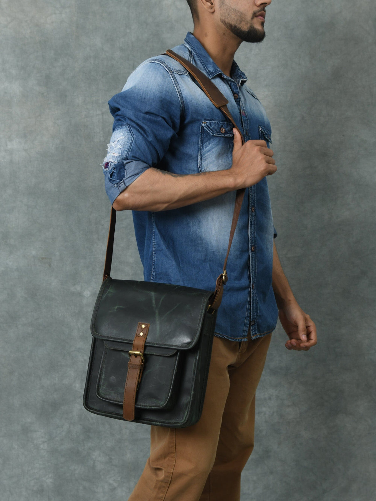Classy Leather Bags Daily Companion Messenger Bag - AVBL MRKT (2)