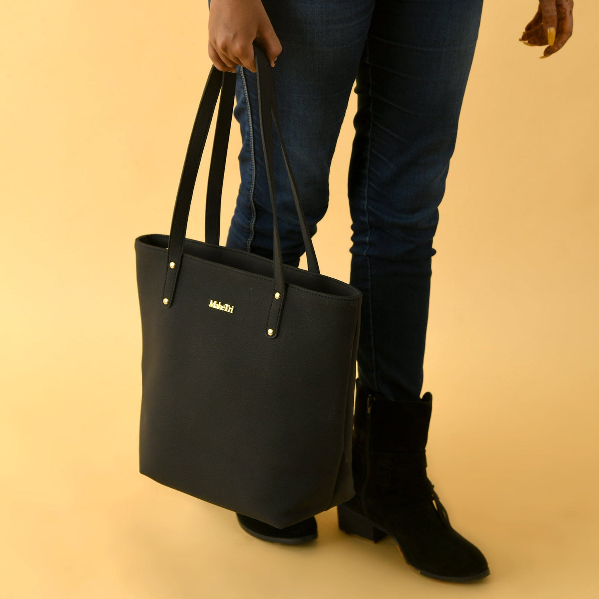 Classy Leather Bags Era Vegan Leather Tote - Midnight Black - AVBL MRKT (7)