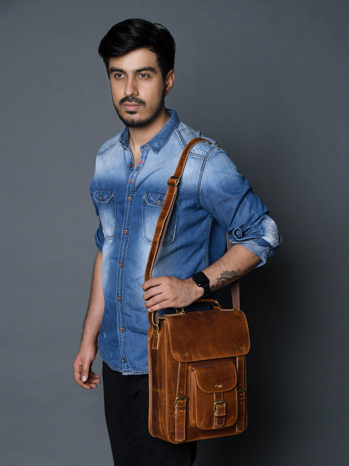 Classy Leather Bags Front Pocket Daily Messenger Bag - AVBL MRKT (3)