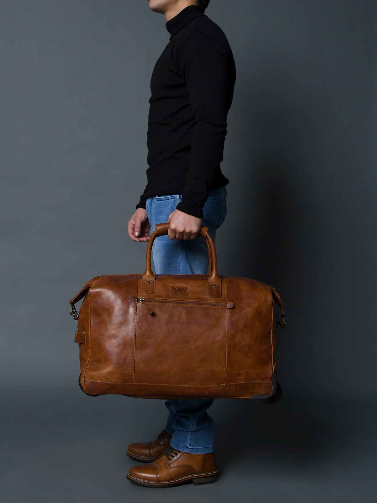 Classy Leather Bags Harbor Leather Trolly Carry-On - AVBL MRKT (7)