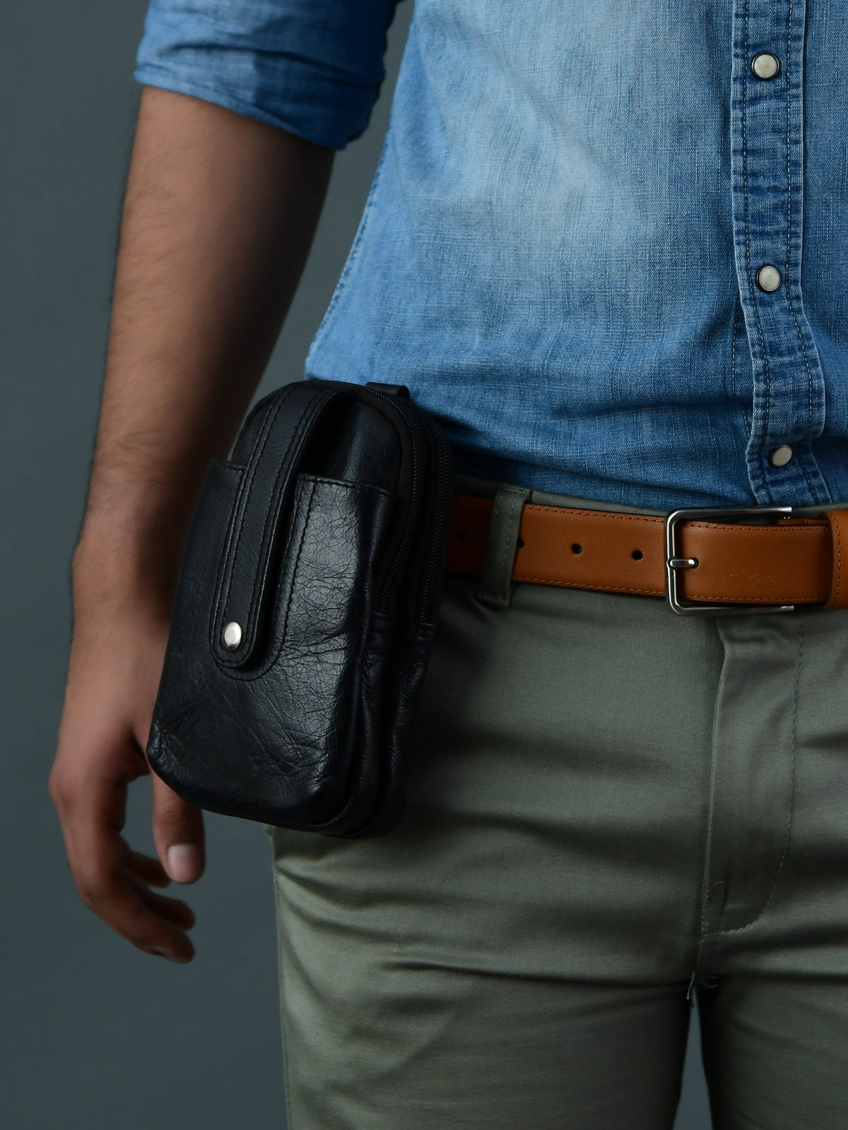 Classy Leather Bags Jet-Set Organizer: Leather Phone Pouch - AVBL MRKT (1)