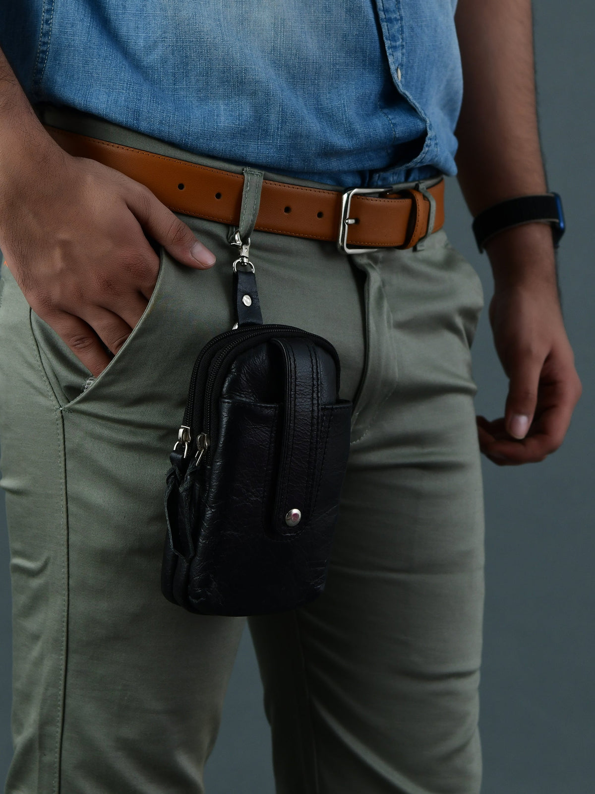 Classy Leather Bags Jet-Set Organizer: Leather Phone Pouch - AVBL MRKT (5)