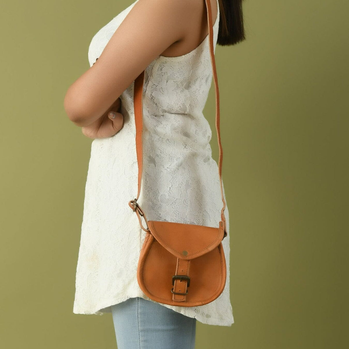 Classy Leather Bags Lara Crossbody Sling Bag - AVBL MRKT (2)