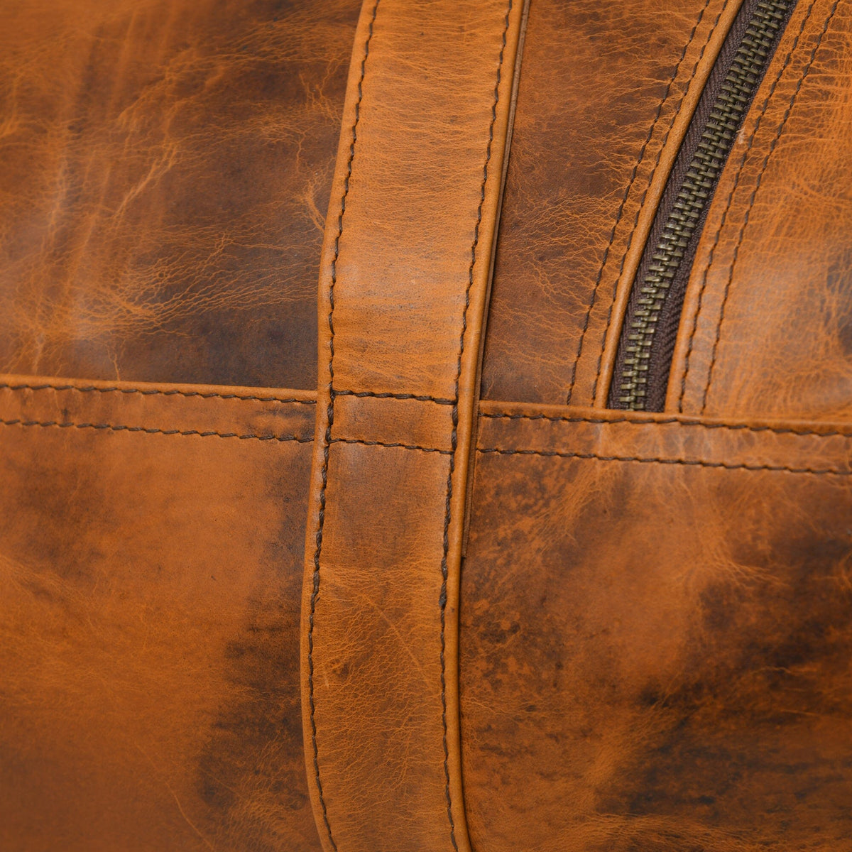 Classy Leather Bags Leather Gym Travel Bag, Round - AVBL MRKT (13)