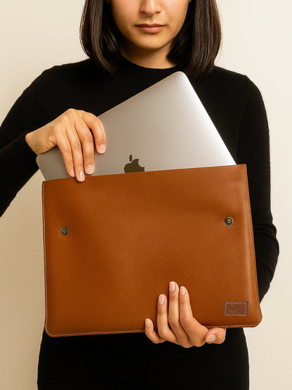 Classy Leather Bags MacBook Leather Laptop Sleeve - AVBL MRKT (4)