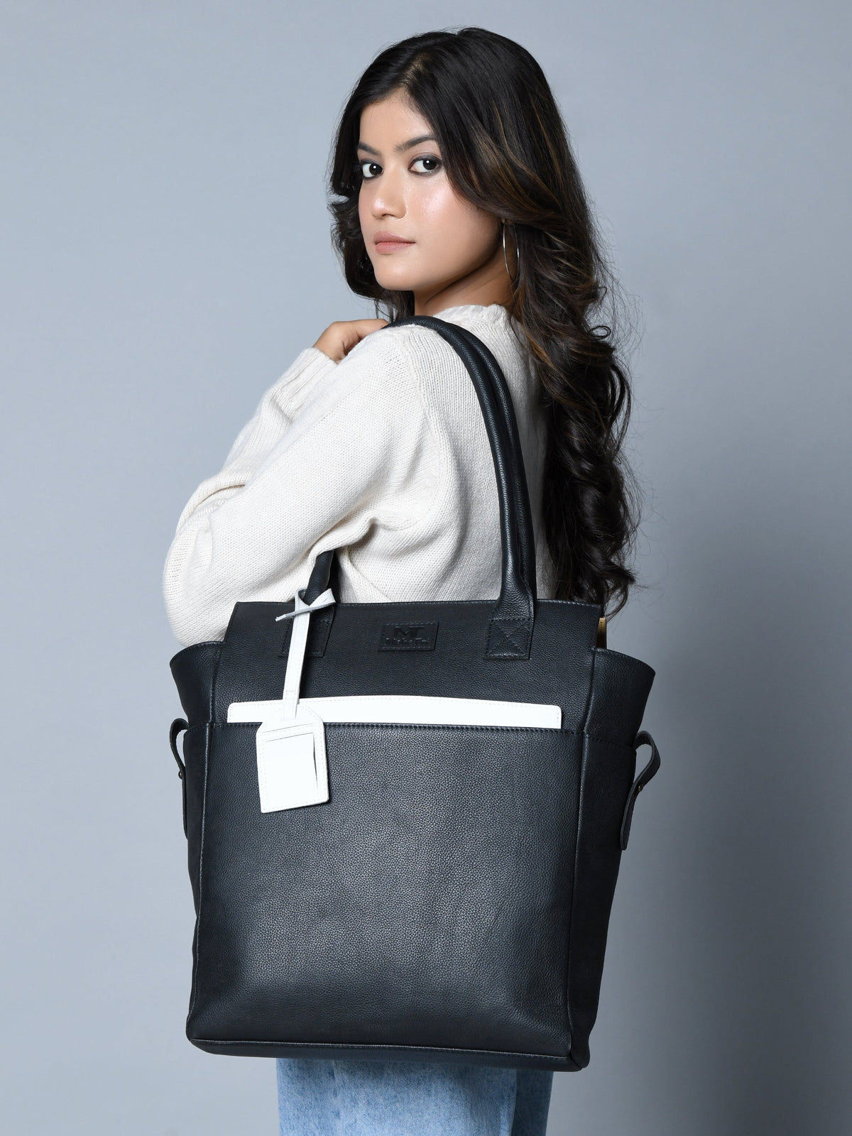 Classy Leather Bags Midnight Elegance Noir Shopper Tote - AVBL MRKT (5)